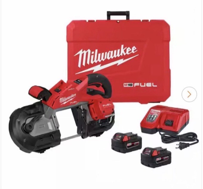 Brand-name power tools available at 123 Building